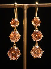 Load image into Gallery viewer, EARRINGS . GRADUATED ROUND CUT TOPAZ
