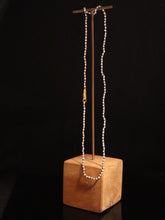 Load image into Gallery viewer, NECKLACE . SEED PEARL BEAD
