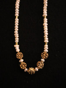 NECKLACE . SAMPAGUITA BEAD WHITE PEARL