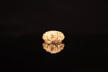 Load image into Gallery viewer, RING . FLORITA SCALLOPED EDGE

