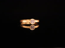 Load image into Gallery viewer, RING . DIAMOND
