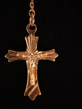 Load image into Gallery viewer, NECKLACE.RADIANT CROSS

