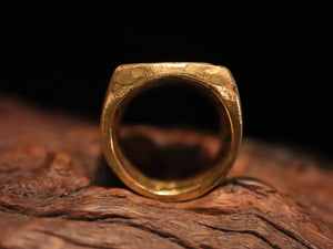RING.  SQUARE FLAT TOP